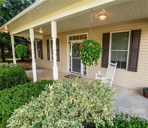 329 Grayson Dr, Salisbury, NC 28147 photo 2