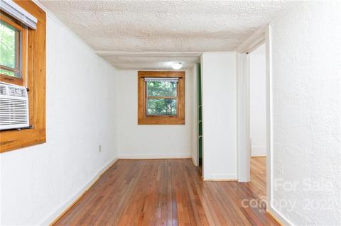 6 E Pond Rd, Black Mountain, NC 28711 photo 16