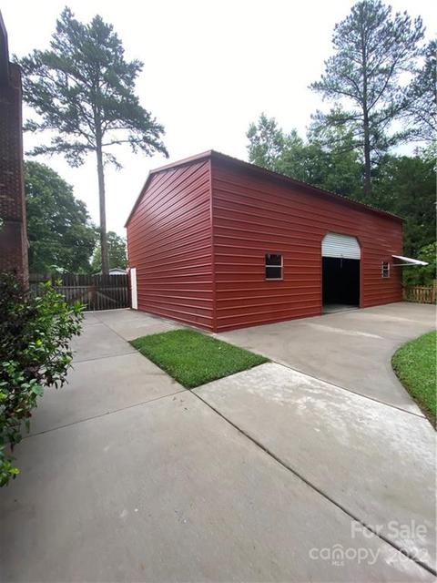 3900 Elkwood Ct, Concord, NC 28025 photo 2