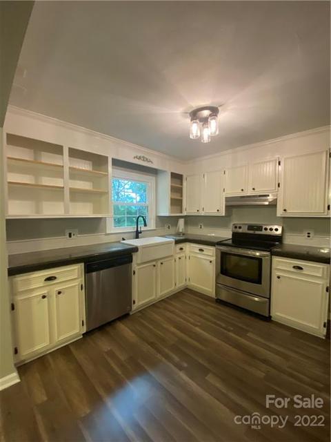 3900 Elkwood Ct, Concord, NC 28025 photo 5