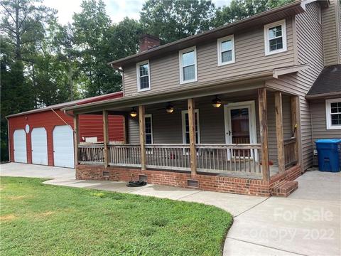 3900 Elkwood Ct, Concord, NC 28025 photo 1