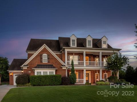 2104 Linari Way, Waxhaw, NC 28173 photo 1