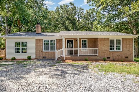 3424 Thompson Rd, Lancaster, SC 29720 photo 1