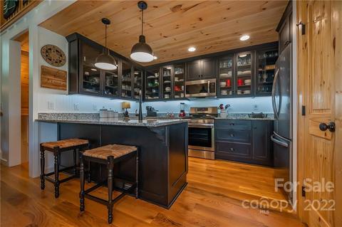 494 Peninsula Dr, Mill Spring, NC 28756 photo 8