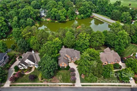 18809 Maplecroft Lake Ln, Davidson, NC 28036 photo 2