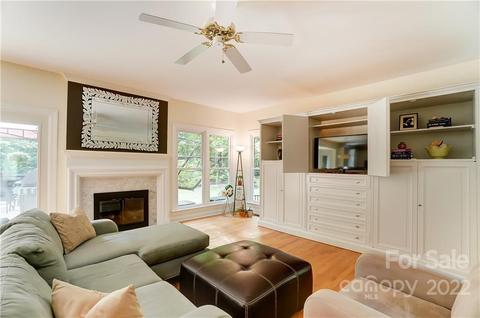 20824 Decora Dr, Cornelius, NC 28031 photo 6