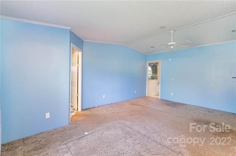 3838 River Rd, Hickory, NC 28602 photo 16