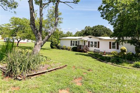 3838 River Rd, Hickory, NC 28602 photo 4