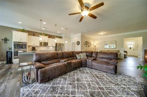 1140 Jack Pine Rd, Clover, SC 29710 photo 17
