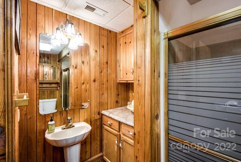 405 6th Ave SW, Conover, NC 28613 photo 30