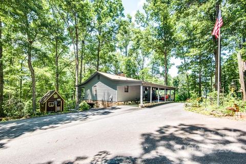 405 6th Ave SW, Conover, NC 28613 photo 1