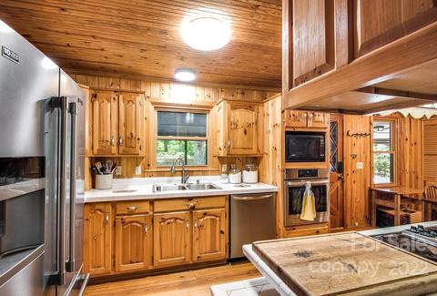 405 6th Ave SW, Conover, NC 28613 photo 13