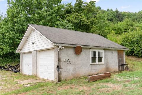 90 Beaverdam Loop Rd, Candler, NC 28715 photo 18