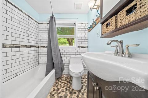90 Beaverdam Loop Rd, Candler, NC 28715 photo 13