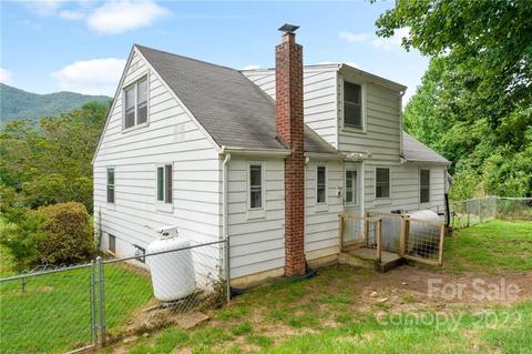 90 Beaverdam Loop Rd, Candler, NC 28715 photo 3