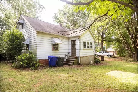 14925 N Old Statesville Rd, Huntersville, NC 28078