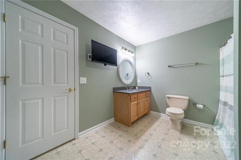 3446 Raintree Dr, Hudson, NC 28638 photo 17