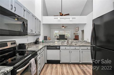 19988 Oak Leaf Cir, Cornelius, NC 28031 photo 8