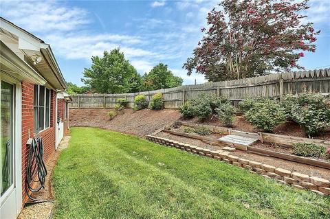 19988 Oak Leaf Cir, Cornelius, NC 28031 photo 26