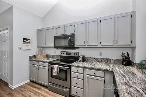 19988 Oak Leaf Cir, Cornelius, NC 28031 photo 7