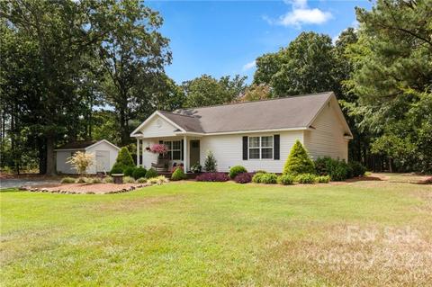 1801 Mullis Rd, Monroe, NC 28112 photo 5