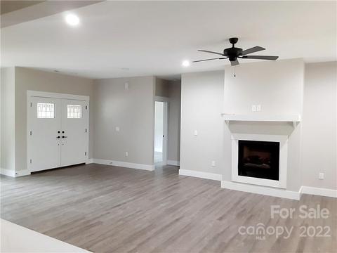 502 6th Ave NE, Conover, NC 28613 photo 6