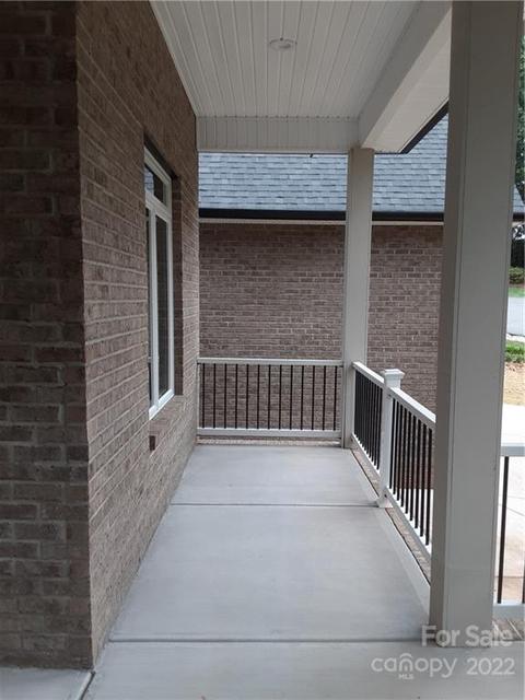 502 6th Ave NE, Conover, NC 28613 photo 4