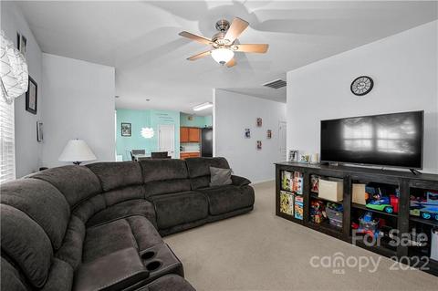 9432 Glenashley Dr, Cornelius, NC 28031 photo 4
