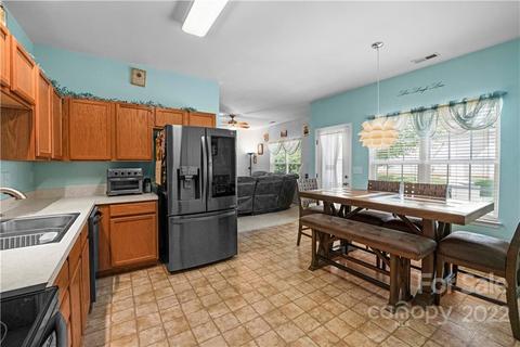 9432 Glenashley Dr, Cornelius, NC 28031 photo 15