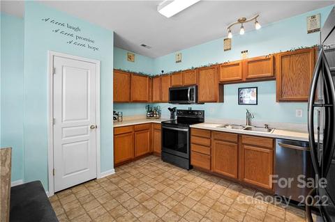 9432 Glenashley Dr, Cornelius, NC 28031 photo 17