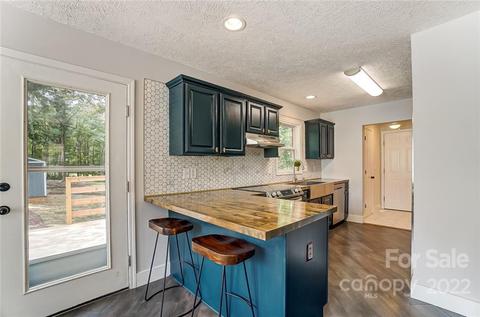105 Easter Ln, Davidson, NC 28036 photo 9
