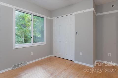 4 Oak Moss Ct, Fletcher, NC 28732 photo 32