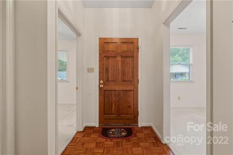 19919 Oak Leaf Cir, Cornelius, NC 28031 photo 3