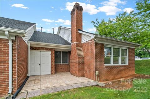 19919 Oak Leaf Cir, Cornelius, NC 28031 photo 5