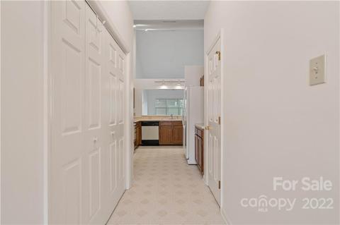 19919 Oak Leaf Cir, Cornelius, NC 28031 photo 4