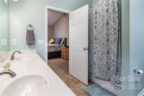 314 Golf Course Rd, Morganton, NC 28655 photo 18