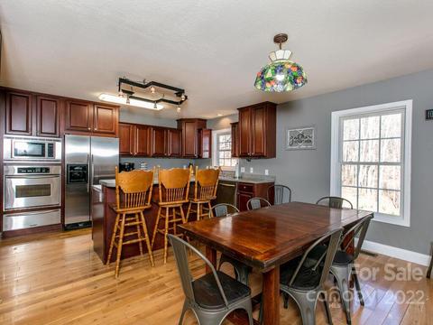32 Boxturtle Rd, Candler, NC 28715 photo 9