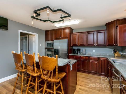 32 Boxturtle Rd, Candler, NC 28715 photo 7