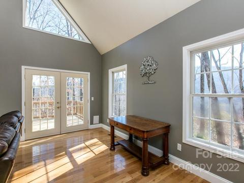 32 Boxturtle Rd, Candler, NC 28715 photo 6