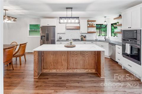 7880 Falling Brook Ln, Vale, NC 28168 photo 5