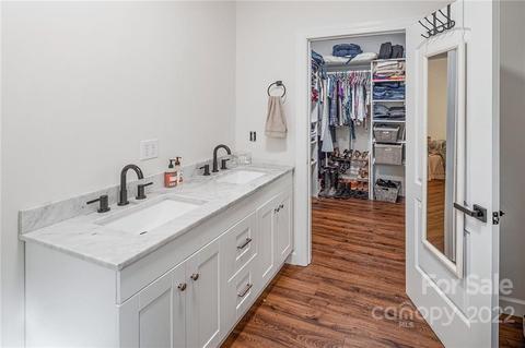 7880 Falling Brook Ln, Vale, NC 28168 photo 17