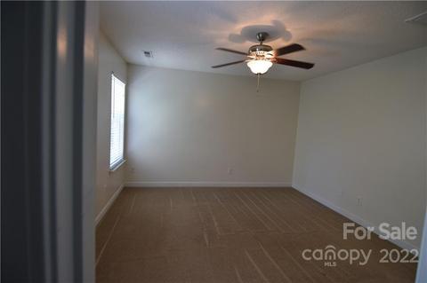 534 Canopy Ct, Clover, SC 29710 photo 11
