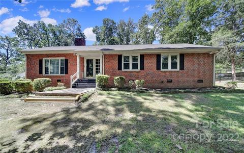 106 Azalea Rd, Lancaster, SC 29720 photo 1