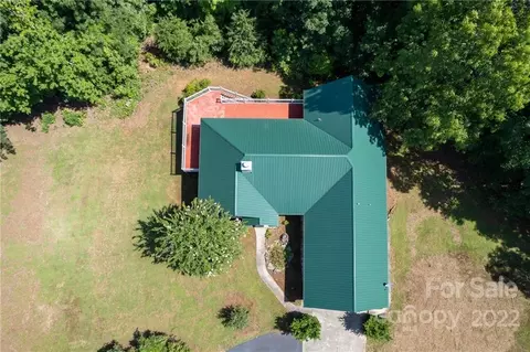 275 Gunning Rd, Tryon, NC 28782 photo 3