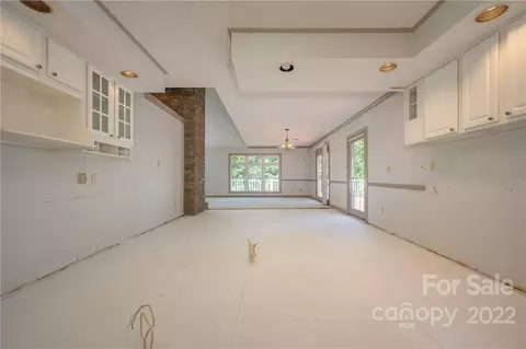 275 Gunning Rd, Tryon, NC 28782 photo 11