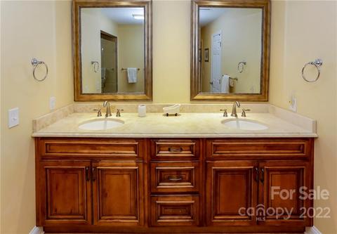 10 E Rambling Creek Dr, Tryon, NC 28782 photo 23