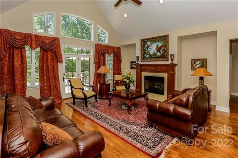 10 E Rambling Creek Dr, Tryon, NC 28782 photo 5