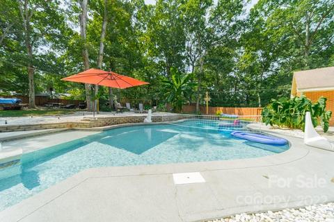 901 Leewood Dr, Monroe, NC 28112 photo 9