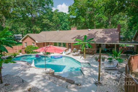 901 Leewood Dr, Monroe, NC 28112 photo 1