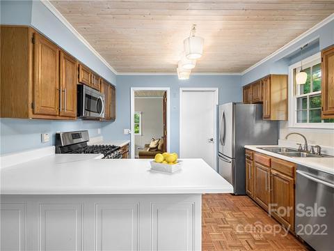 2 Summit Dr, Arden, NC 28704 photo 10